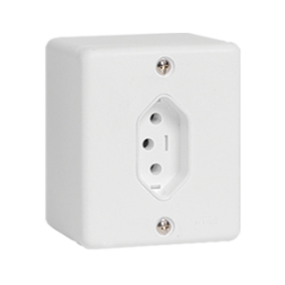 Tomada Fixa de Sobrepor Bipolar 2P + T 10A 250V  Tomada Fixa de Sobrepor Bipolar 2P + T 10A 250V